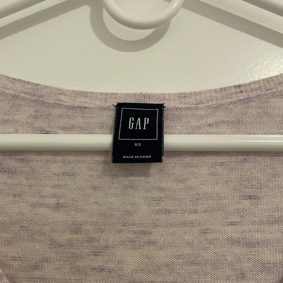 Gap sweater - Picture 2 of 3